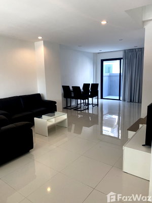 เช่าบ้านเดี่ยว ภูเก็ต : วิลล่าให้เช่า 3 ห้องนอน ในโครงการ อีสต์ บางเทาวิลล์ 1076910