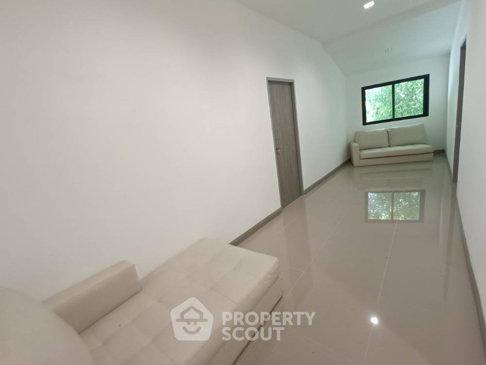 รูป บ้านเดี่ยว 6 ห้องนอน สำหรับขาย เดอะ แกรนด์ ปิ่นเกล้า ใกล้ศาลธรรมสพน์ (เลี้ยงสัตว์ได้) (ID 1501592) - รูปที่ 31/52