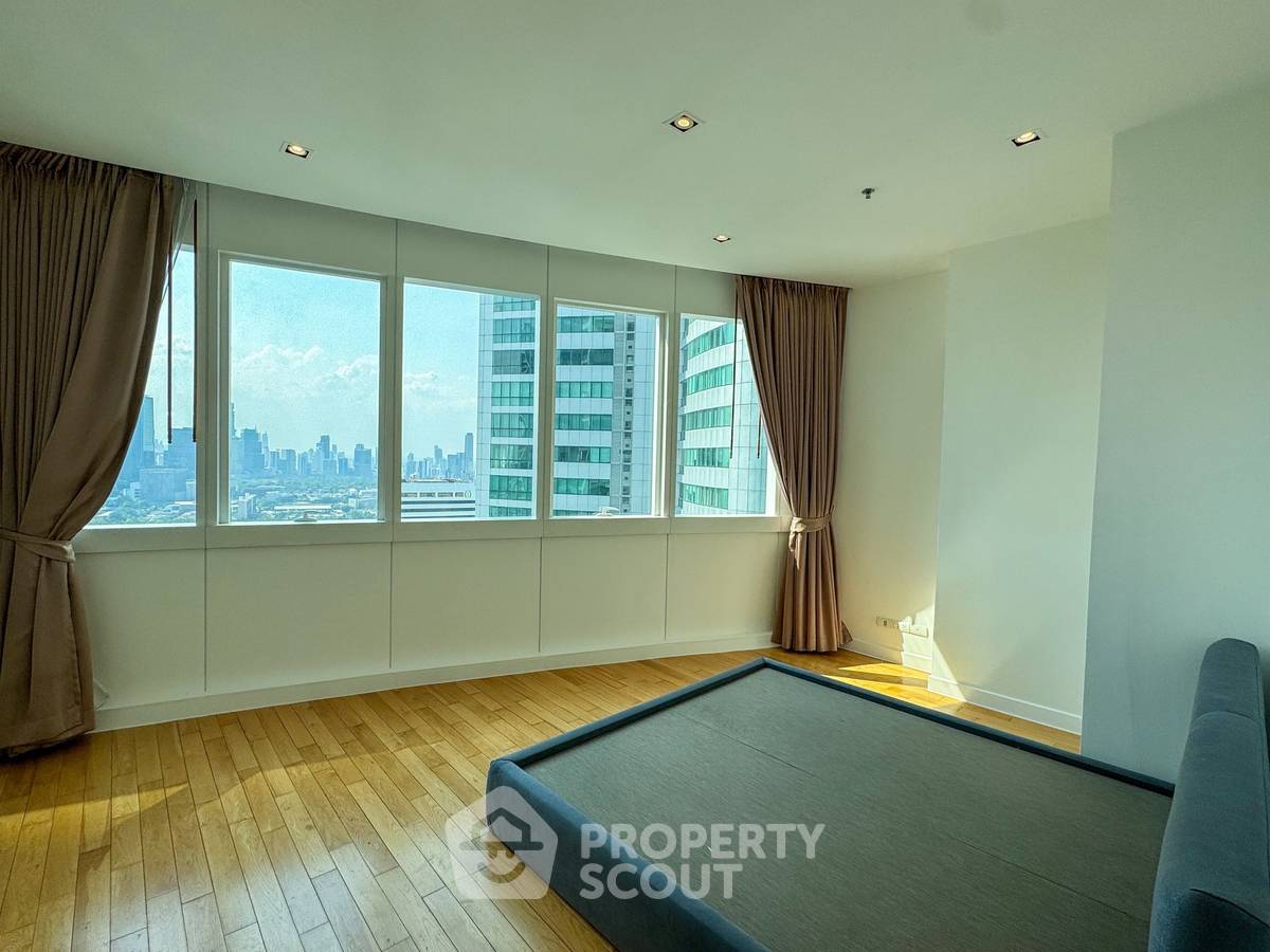 picture High-Floor 2-BR 128 Sqm Millennium Residence Asoke BTS (ID 2869087) - 2/5