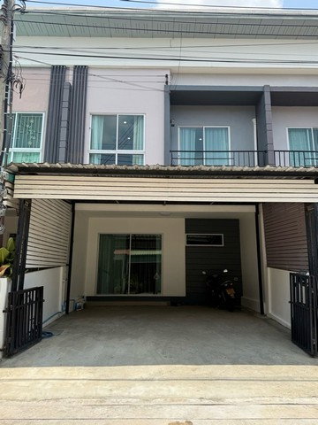 picture Town Home For Rent The Trust Srinakarin-Praksa Samut Prakan - 1/8