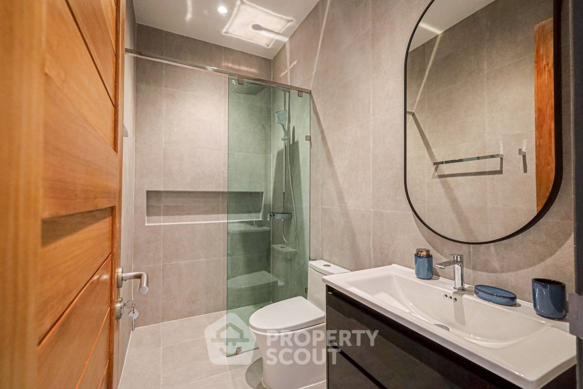 รูป บ้านเดี่ยว 5 ห้องนอน 400 ตร.ม. สัตว์เลี้ยงได้ ที่ ZENARA Pool Villas พัทยา (ID 3047307) - รูปที่ 15/16