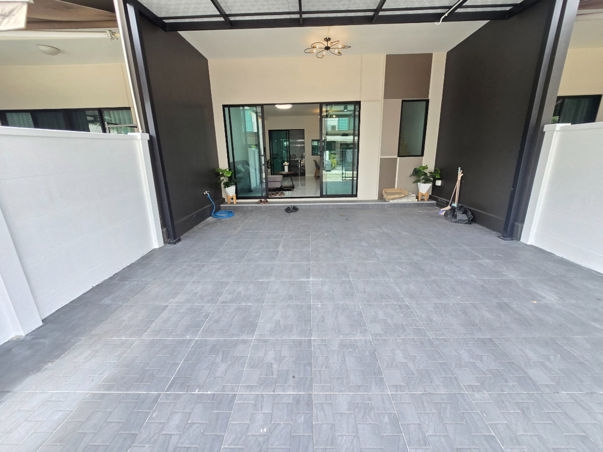 รูป ทาวน์โฮม3ชั้น รีโนเวทใหม่ ทำเลดี หมู่บ้านบ้านกลางเมือง ซอยพหลโยธิน50 แยก11-15-5 แขวงคลองถนน เขตสายไหม ใกล้รถไฟฟ้า - รูปที่ 5/35