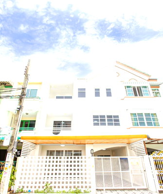 ทาวน์โฮม กรุงเทพมหานคร : CB014 ทาวน์เฮาส์ 4 ห้องนอน นวลจันทร์