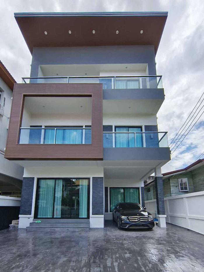 รูป ให้เช่า บ้านเดี่ยว 3 ชั้น สุขุมวิท 65  แบบ 4 นอน 6 น้ำ ขนาด 50 ตรว 330 ตรม ใกล้ BTS เอกมัย ทองหล่อ พระราม 4 พระโขนง : KT26R-017 - รูปที่ 1/22
