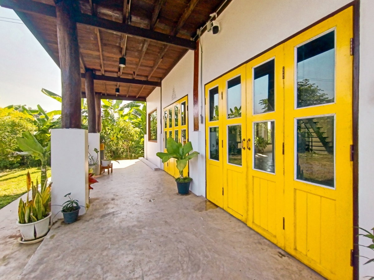 picture A house in a garden, surrounded by rice fields and mountain views, quiet and peaceful. - 5/54