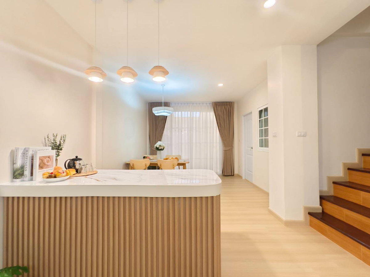 รูป ขายทาวน์เฮ้าส์ หมู่บ้านรื่นฤดี 3 รีโนเวท สวย พร้อมเฟอร์  - รูปที่ 13/36