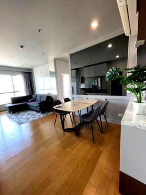 ขายคอนโด : A045958 Hive Sathorn