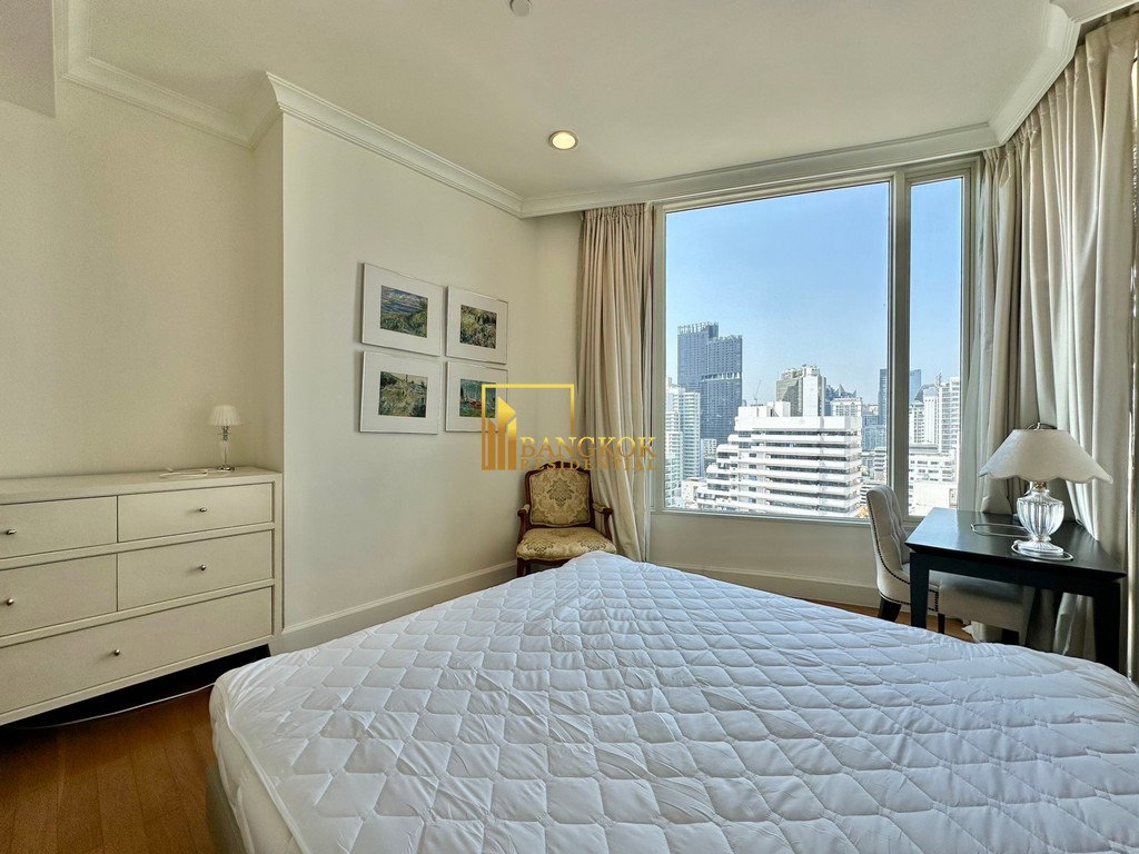 picture Royce Private Residence | Beautiful 4 Bedroom Luxury Condo in Asoke Area - BR3289CD - 25/52