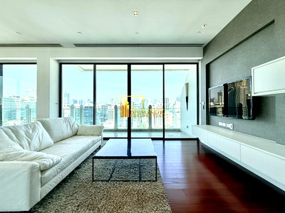 ขายคอนโด : Le Raffine 39 | Luxurious 3 Bedroom Condo With Private Pool - BR4632CD