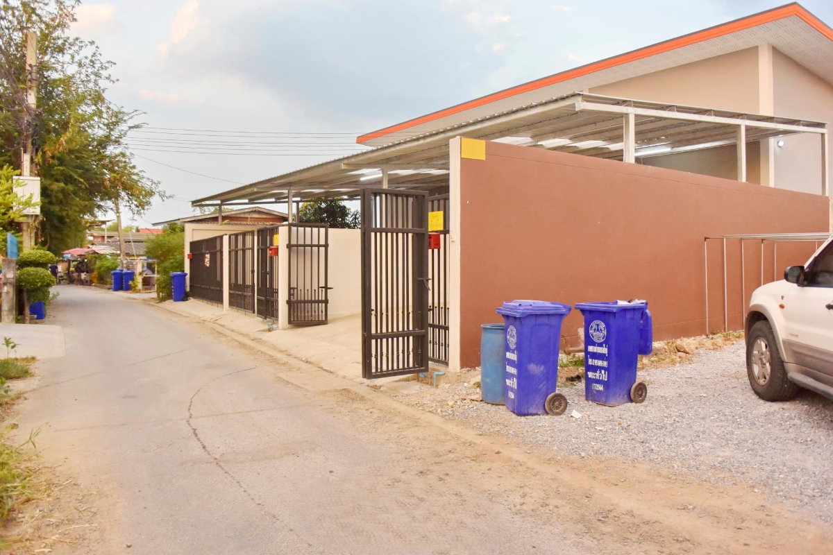 รูป 	 ให้เช่าบ้านชั้นเดียว สร้างใหม่ ขนาดใหญ่  หลังมุม เลี้ยงสัตว์/ ทำ Office ได้  ย่านบางใหญ่ - รูปที่ 18/18