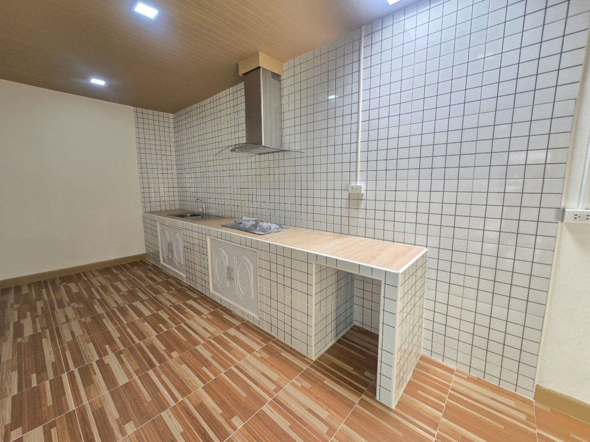 รูป บ้านเดี่ยว เนื้อที่เยอะ ทำเลดี กว้างขวาง หมู่บ้าน เคซี.การ์เด้นโฮม18 ถนนนิมิตใหม่40 คลองสามวา แต่งเฟอร์ฯพร้อมอยู่ - รูปที่ 21/35