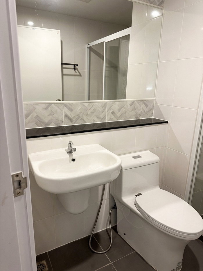 รูป 💥 (ราคาต่อรองได้) ให้เช่า Regent Home Bangna (รีเจ้น โฮม บางนา) ห้องใหม่ เฟอร์ใหม่ บิ้วอินสวยมาก ใกล้ BTS บางนา - รูปที่ 9/12