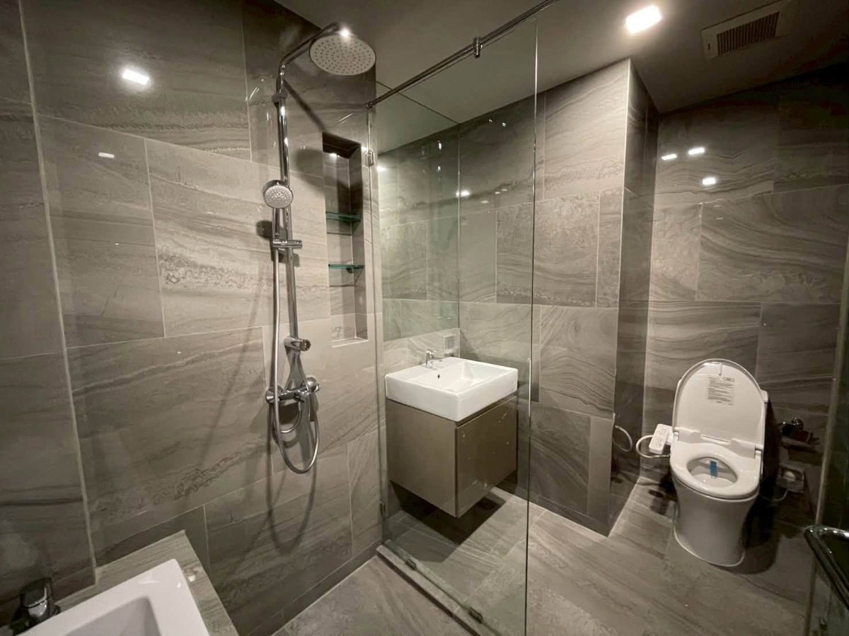 picture RS6759 For Rent: Ideo Q Sukhumvit 36, Panoramic Corner Unit, Near BTS Thonglor - 14/14