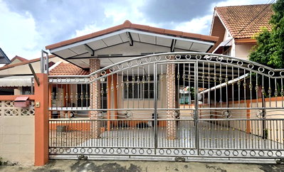 Houses for rent Yamjard Vichanusorn School : FOR RENT  HOUSE PROPERTY  18000 BAHT per MONTH