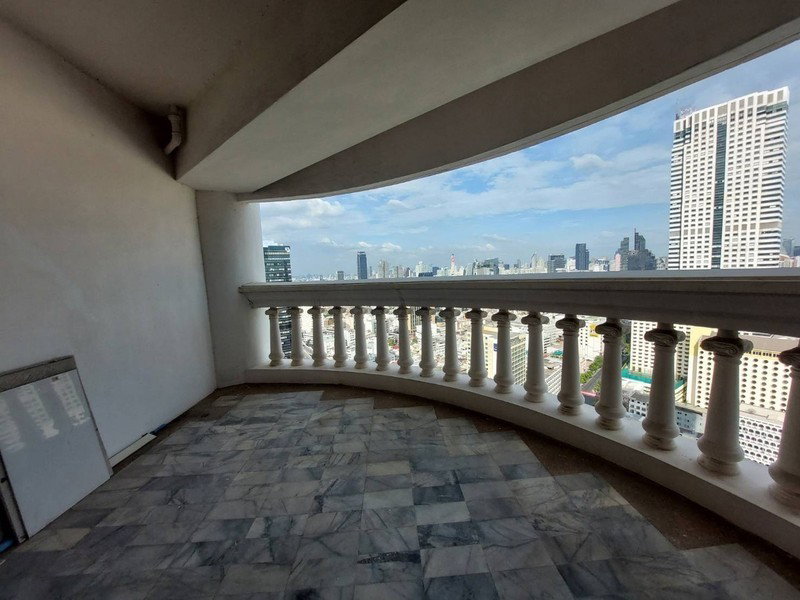 picture A045878 State Tower - 3/8
