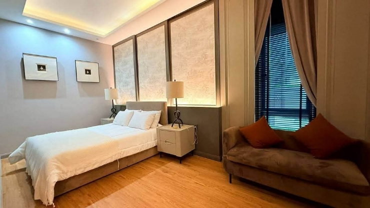 รูป 📣📣ให้เช่า Grand Bangkok Boulevard Sukhumvit – Srinakarin บ้านเดี่ยว 5 ห้องนอน (พิมพ์ 0974164645 Line: JKJK4645 แทนการคลิกปุ่มห่ เขียว)  - รูปที่ 12/30