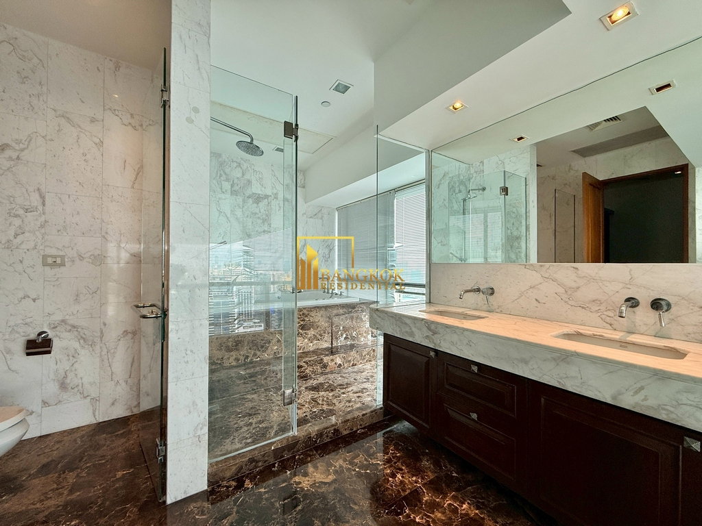 รูป Le Raffine 39 | Remarkable 3 Bedroom Duplex Condo With Pool - BR18307CD - รูปที่ 22/50