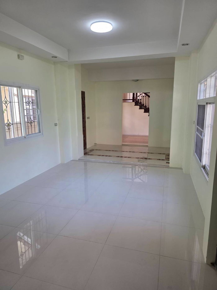 รูป ขายด่วน!!  หมู่บ้านภัสสร2  บ้านเดี่ยว2 ชั้น  รังสิต-คลองสาม พื้นที่  212 ตร.ว - รูปที่ 6/18