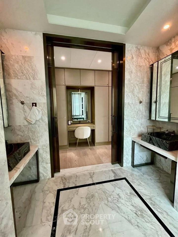 รูป คอนโด 2 ห้องนอน ขาย The Residences At Mandarin Oriental, Bangkok ใกล้ BTS สะพานตากสิน (ID 3048049) - รูปที่ 13/16