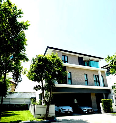 เช่าบ้านเดี่ยว ม.รามคำแหง : HR3576ให้เช่าบ้านเดี่ยว 3 ชั้น หลังมุม ทำเลทอง เดอะ ซิตี้ เอกมัย - ลาดพร้าว (The City Ekkamai - Ladprao) ใกล้ทาวน์อินทาวน์ และ Central Eastville