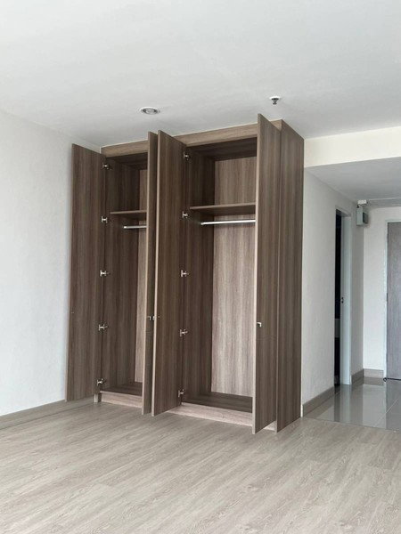 รูป A045608 Ratchada Orchid - รูปที่ 6/8