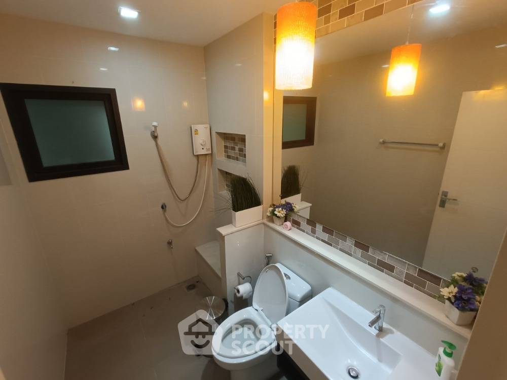 รูป บ้านเดี่ยว 6 ห้องนอน สำหรับขาย เดอะ แกรนด์ ปิ่นเกล้า ใกล้ศาลธรรมสพน์ (เลี้ยงสัตว์ได้) (ID 1501592) - รูปที่ 42/52