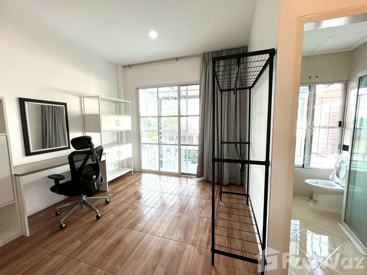 รูป ขาย ทาวน์เฮ้าส์ 3 ห้องนอน ในโครงการ บ้านกลางเมือง ลูเซิร์น สุขุมวิท 6522093 - รูปที่ 21/36