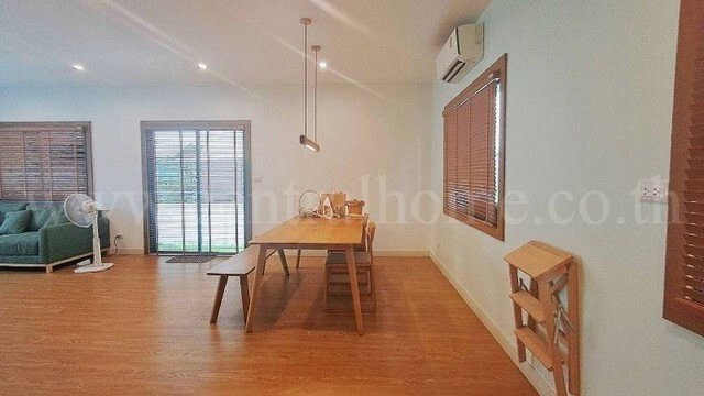 รูป บ้านแฝด อณาสิริ บางนา-บางบ่อ พร้อมเฟอร์นิเจอร์ Built-in เครื่องใช้ไฟฟ้า ราคาถูก - รูปที่ 6/20