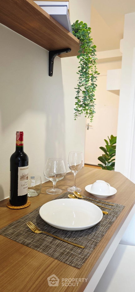 picture 1-BR Condo, J Condo Sathorn-Kallapruk, Bang Khae, 14th Floor (ID 3032936) - 16/20