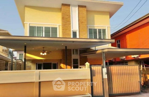 เช่า บ้าน 4 ห้องนอน พื้นที่ 220 ตร.ม. โชมพล จตุจักร ใกล้ MRT รัชดาภิเษก (ID 2034025)