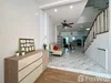 listing thumbnail image 8