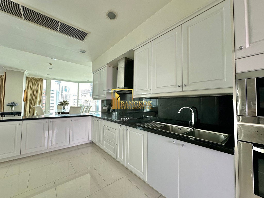 picture Royce Private Residence | Beautiful 4 Bedroom Luxury Condo in Asoke Area - BR3289CD - 10/52