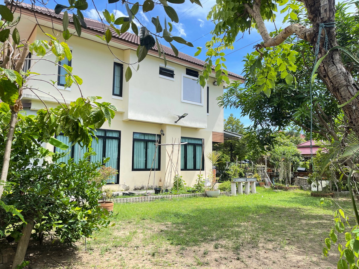 รูป ขายบ้านวิวไม้โครงการ 2 บ้านเดี่ยวพร้อมสวน 227.00 ตร.ว.  ใจกลางศรีราชา เชื่อมต่อถนนสุขุมวิท และมอเตอร์เวย์สาย 7 - รูปที่ 34/42