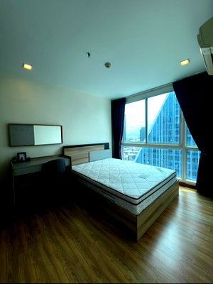 Condos for sale : 🔥 Urgent Sale! WISH@SAMYAN Condo near Chulalongkorn University | Selling for 4.19 Million Baht 🔥 📍Near MRT Samyan | Near Chulalongkorn University