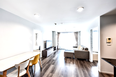 Condos for rent : Serene Place near BTS Phrom Phong Comfortable and Ready to Move-in