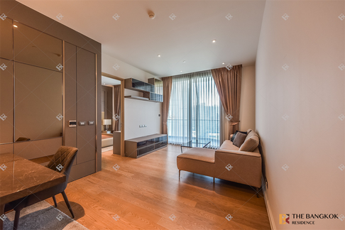 Magnolias Waterfront Residences @ ICONSIAM near null Charoen Kakhon Station Luxury Unit, Ready for You Without the Wait