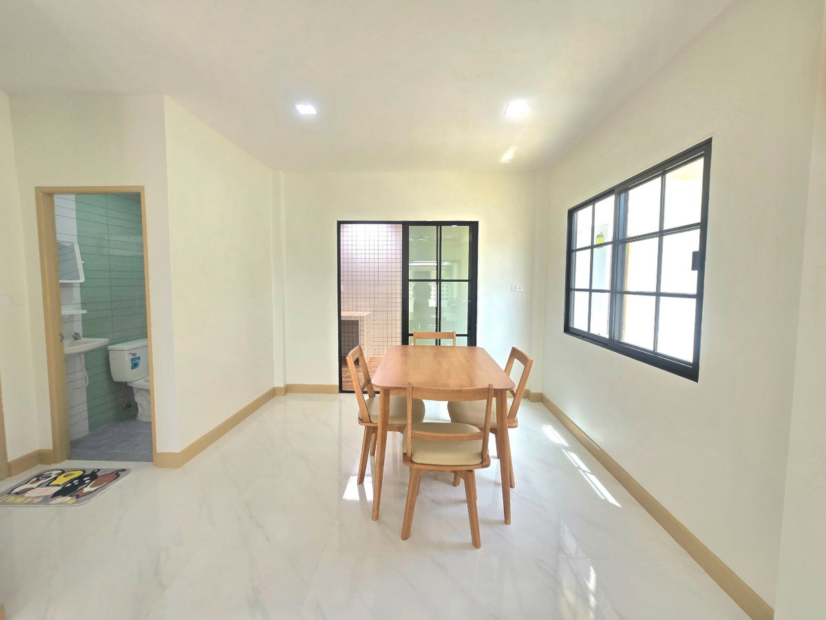 รูป บ้านเดี่ยว เนื้อที่เยอะ ทำเลดี กว้างขวาง หมู่บ้าน เคซี.การ์เด้นโฮม18 ถนนนิมิตใหม่40 คลองสามวา แต่งเฟอร์ฯพร้อมอยู่ - รูปที่ 17/35