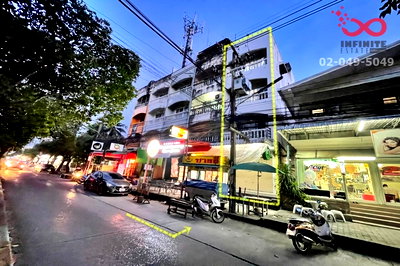 อาคารพาณิชย์ ม.รังสิต : ขายอาคารพาณิชย์ 4 ชั้น 16 ตรว. ตรงข้ามมหาวิทยาลัยรังสิต ม.เมืองเอก ปทุมธานี น่าลงทุน