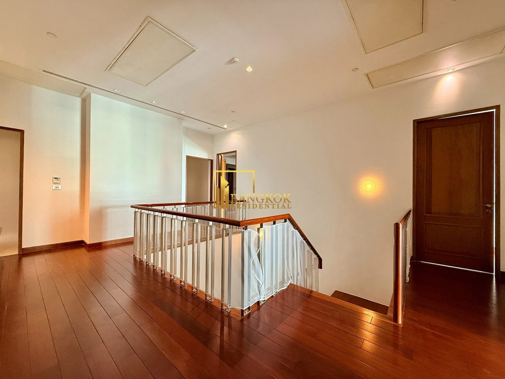 รูป Le Raffine 39 | Remarkable 3 Bedroom Duplex Condo With Pool - BR18307CD - รูปที่ 17/50