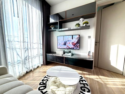Condos for rent : 📌 For Rent Condo THE LINE PHAHON - PRADIPAT Building 1, Floor 20,2 bed room, Room size 53 sqm