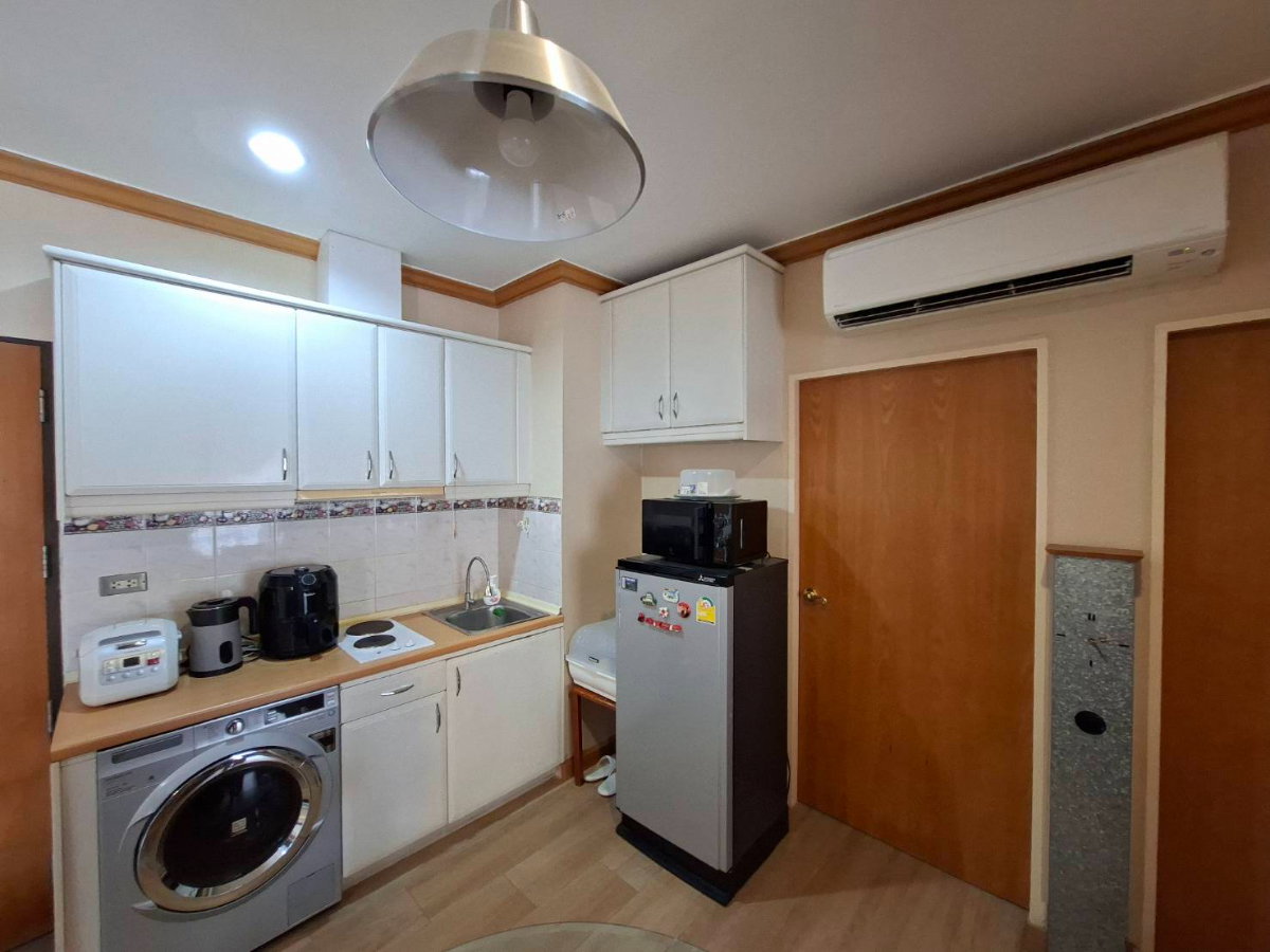 picture  Pathumwan Resort Condominium 2 Bedroom 60 sqm. fl.31  BTS Payathai St. 200 m. - 7/11