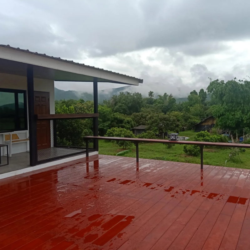 picture A house in a garden, surrounded by rice fields and mountain views, quiet and peaceful. - 43/54