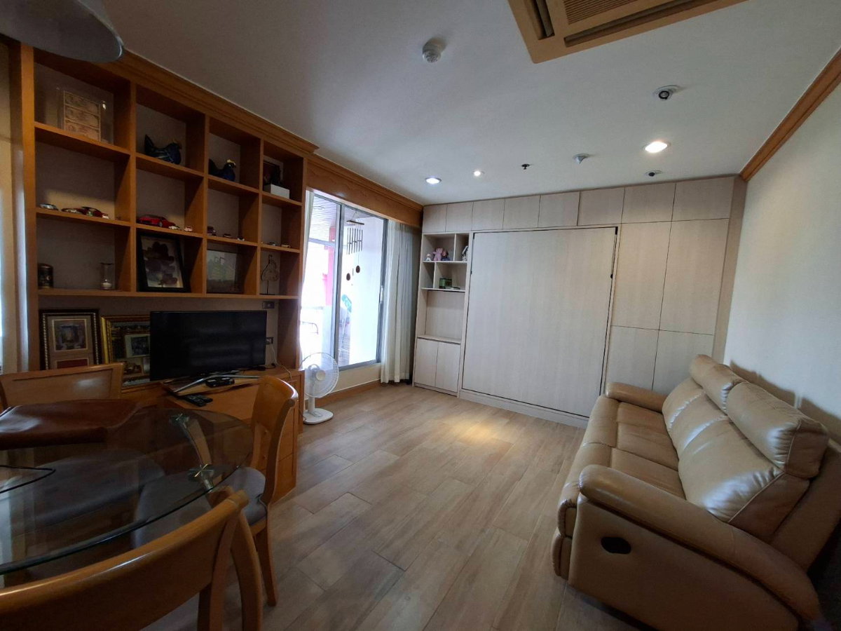picture  Pathumwan Resort Condominium 2 Bedroom 60 sqm. fl.31  BTS Payathai St. 200 m. - 9/11