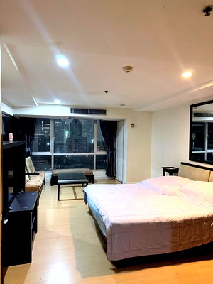 ขายคอนโด : A045768 The Trendy Condominium