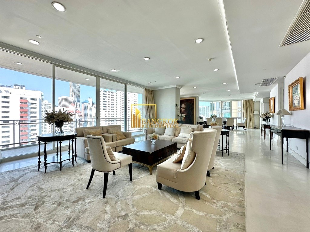 picture Royce Private Residence | Beautiful 4 Bedroom Luxury Condo in Asoke Area - BR3289CD - 2/52