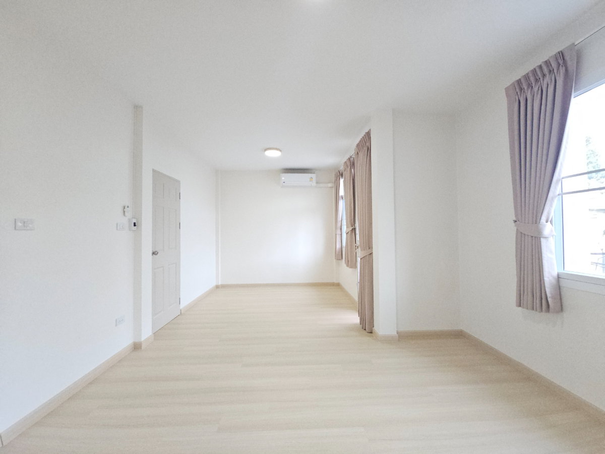 รูป ขายทาวน์เฮ้าส์ หมู่บ้านรื่นฤดี 3 รีโนเวท สวย พร้อมเฟอร์  - รูปที่ 21/36
