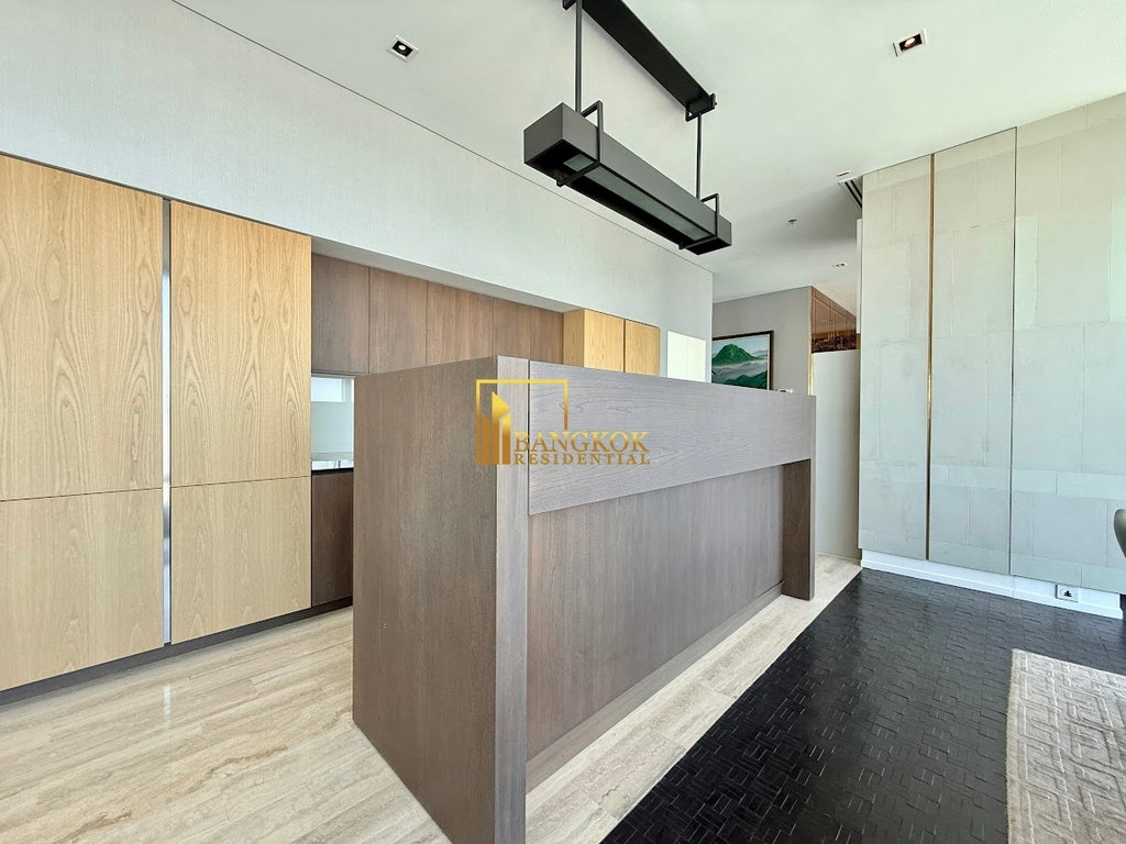 picture Ritz-Carlton Residences | Elegant 4 Bedroom Luxury Condo - BR60916CD - 12/53