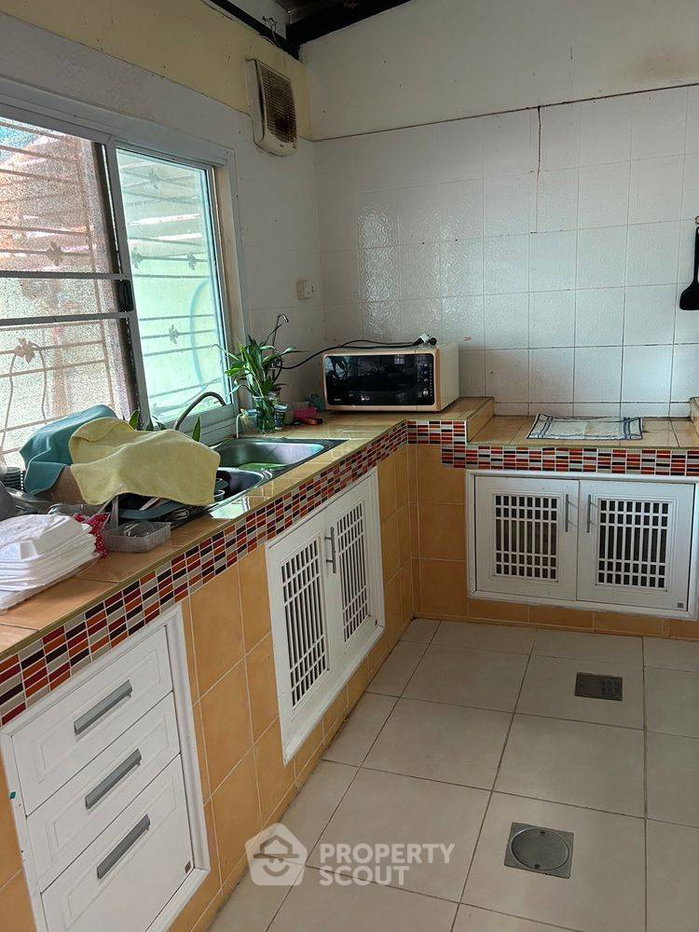 รูป ทาวน์โฮม 3 ห้องนอน พร้อมเลี้ยงสัตว์ได้ โครงการบ้านพฤกษา 61 ใกล้บางแคเหนือ (ID 3045888) - รูปที่ 2/8