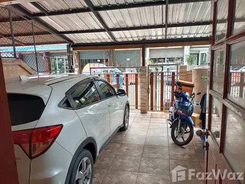 4 Bedroom Townhouse for sale in Lat Phrao, Bangkok  6532864