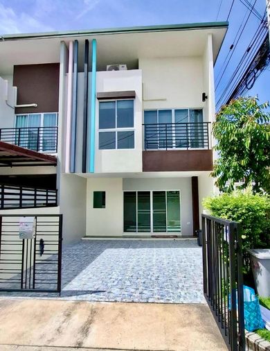 ขายทาวน์โฮม 3 ห้องนอน 158 ตร.ม. 19 ตร.ว. ซิตี้เซนส์ วัชรพล